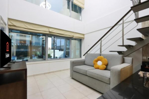 Livbnb-Convenient Loft Type 1B, Dubai Sports City